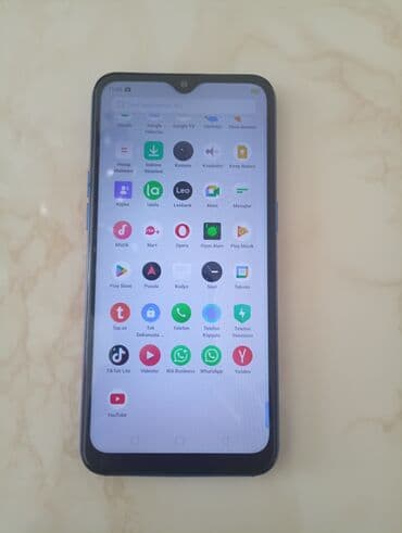 realme c67 qiymeti: Realme C2, rəng - Göy — 1