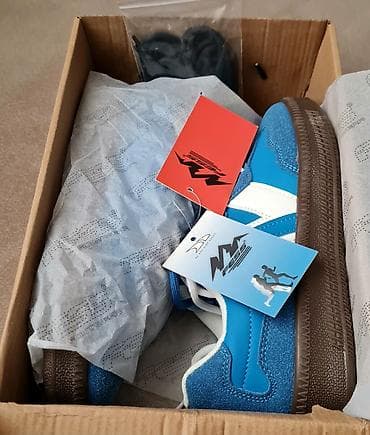 Cinslər və şalvarlar: Rəng - Göy Krossovkalar, Disney, Ölçü: 38, Oğlan üçün — 6