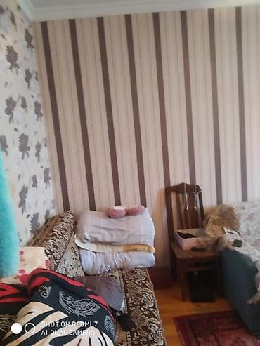 sarayda satilan evler: Bakı, 5-ci mikrorayon, 2 otaqlı, Köhnə tikili, m. Memar Əcəmi, 57 kv. m — 9