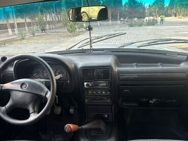 фольксваген поло седан 1 6: QAZ 31105 Volga: 2.3 l | 2004 il 123000 km Sedan — 5