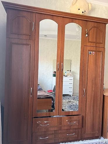 ayaggabi dolabi: 4 qapılı, Güzgülü, Qəhvəyi, Taxta, Açılan, Düz dolab — 1