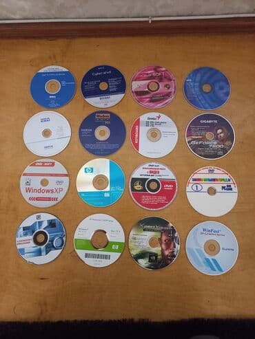 cd disk: Disklər biri 3 AZN'dir. Çatdırlıma var ancaq metrolara. 1) Drivers And — 1