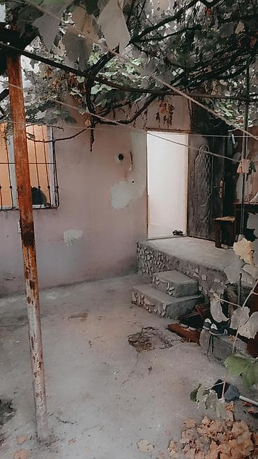 gencede ev: 2 otaqlı, 62 kv. m, Kredit yoxdur, Orta təmir — 1