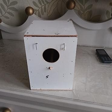 Taxta quş yuvası/küləkli qəfəs yuva qutusu - Material: ağac/kontrplak