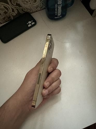 iphone 12 dubay: IPhone 12 Pro, 128 GB, Qızılı, Simsiz şarj, Face ID — 4