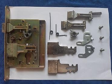 pion gul: Qapılarda vaz zamoklarının ehtiyyat hisələridir.Tək tək — 9