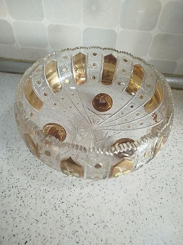 sirniyat qablari: Qalın xurusdal meyve qabi - Material: qalın kəsimli büllur - Rəng və — 2