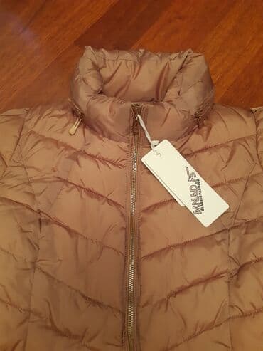 qadin balonkalari: Kurtka yenidir.Razmer uygun gəlmədiyi üçün satılır.36-38 razmerə — 3