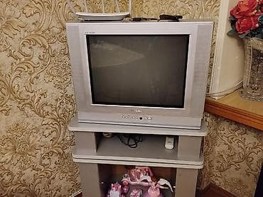 smart tve: Iki televizor satilir Qaranin qiymeti 50 manat Boz televizorun qiymeti — 2