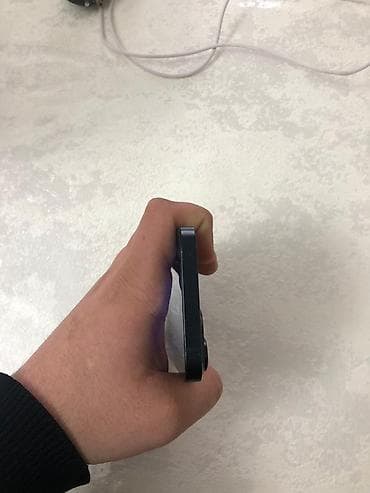 ikinci el iphone 15 pro: IPhone 13, 128 GB, Qara — 3