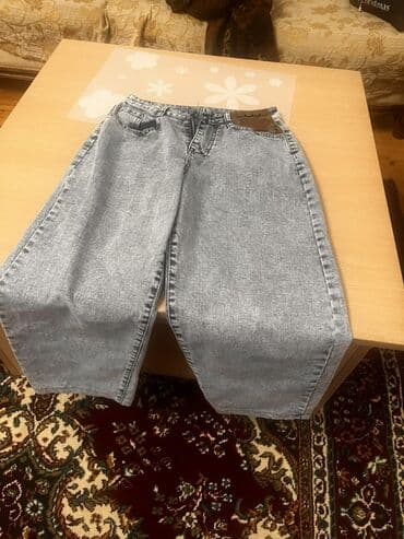 джинсовый костюм детский: Qadın geyim dəsti – boz trikotaj kombini və açıq mavi cins Tərkib: - — 3