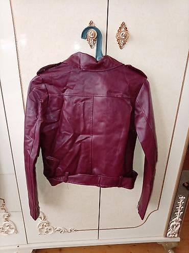 Pay verilir kim isdese Baha alinib az geyinilib