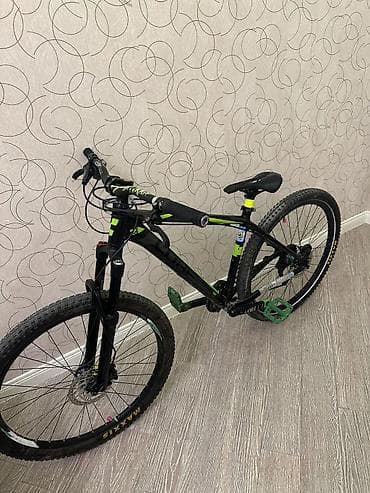 Городские велосипеды: Cube SR hardtail dağ velosipedi - Çərçivə: Alüminium, 29” təkər — 3