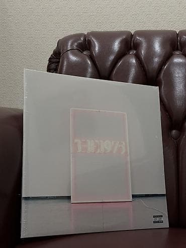 LIMITED EDITION (ag sheffaf vinyl) The 1975 – “I Like It When You
