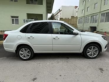 kia sou 2013: VAZ (LADA) Granta: 1.6 l | 2024 il 89000 km Sedan — 2