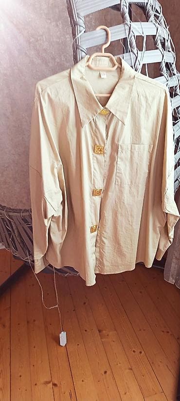 dəsti: Bej rəngli qadın köynəyi - Model: oversize kəsim, uzunqol - Material — 2