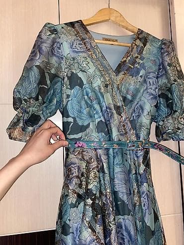 şifon donlar: Məhsul: Uzun, çiçək naxışlı qadın paltarı - Rəng və naxış: Mavi və — 2