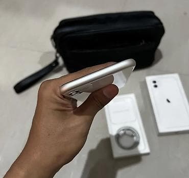 iphone 1q: IPhone 11, 128 GB, Ağ, Zəmanət, Simsiz şarj, Face ID — 5