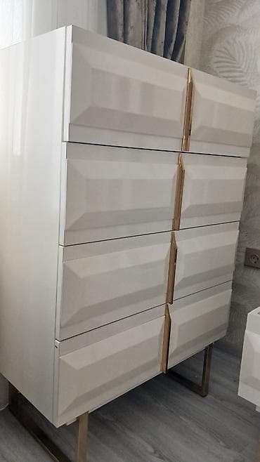 *ZB* *PASTELNIÇA* Qiymət *140 AZN* mdf qızılı işlemeli az işlənib — 1
