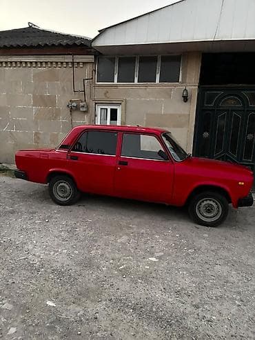 muherrik yastigi: Model: Lada (VAZ) 2107, sedan, qırmızı rəng — 3