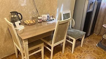 Mətbəx üçün, İşlənmiş, Açılmayan, Dördbucaq masa, 4 stul