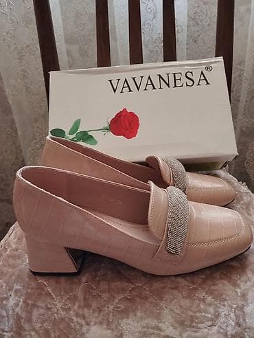 Мокасины и лоферы: Cəmi 1 dəfə geyinilib.Demək olarki təzədir. Vavanesa qadın ayaqqabısı — 4