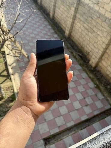 samsung a11 kabro: Samsung Galaxy A02, İki sim kartlı — 1