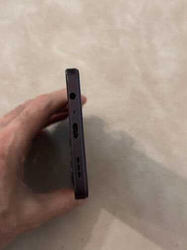 oppo a40m: Oppo A3x, 128 GB, rəng - Bənövşəyi, Sensor — 4