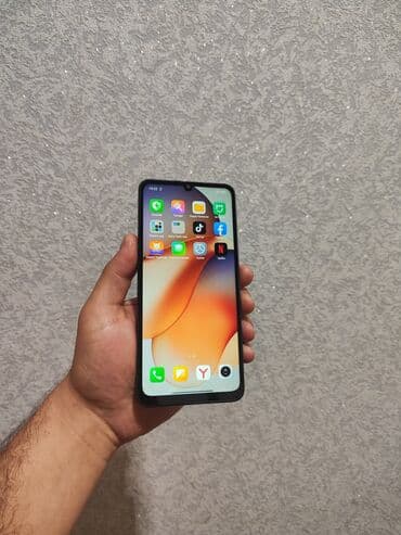 səs gücləndiricilər: Xiaomi 13, 128 GB, rəng - Göy, 
 Zəmanət — 10