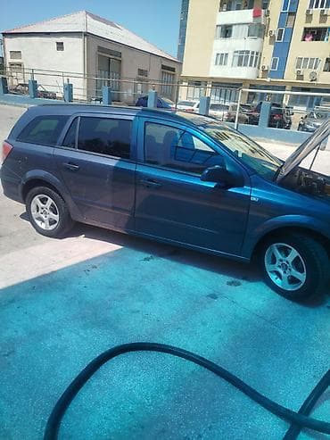 Opel Astra: 1.4 l | 2006 il 200000 km Universal lalafo.az -da Opel Astra: 1.4 l | 2006 il 200000 km Universal