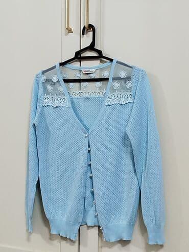 Toy paltarları və aksesuarları: 1 - Размер M. Цена - 15 манатов 2 - Размер S/M. Цена - 15 манатов 3 - — 2