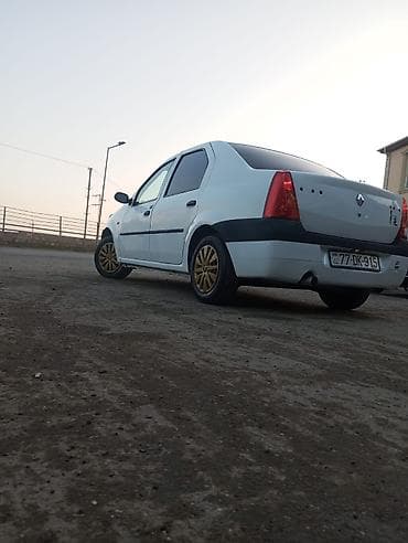 mersedes b klass: Renault Logan: 1.6 l | 2013 il 413000 km Sedan — 4