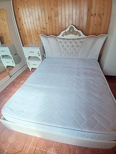 dekor ref: Klassik üslubda tam dəst yataq otağı mebeli • Çarpayı: Yumşaq — 1