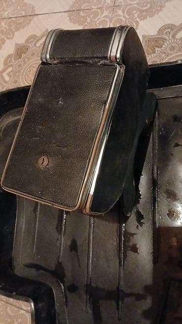 Avtomobil üçün ayaqaltı, Dəri — 1