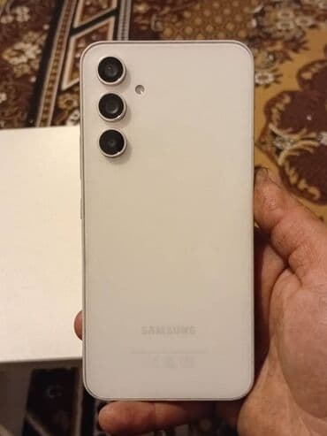 Mercedes-Benz: Samsung Galaxy A54 5G, 128 ГБ, цвет - Белый — 1