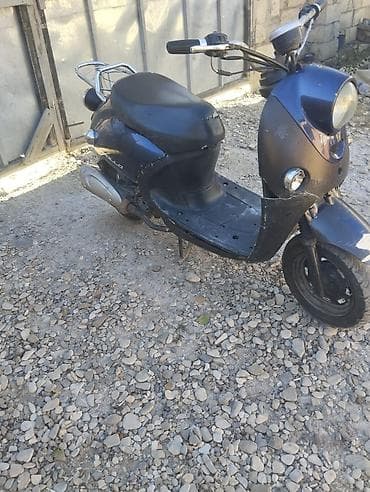 bmw 318 is: Tecili satilir .hec bir prablemi yoxdur — 2