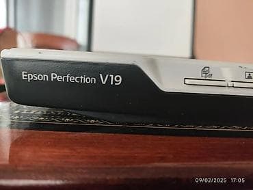 scanner: Epson Perfection V19 skaner - Model: J371A (Epson Perfection V19) - — 1