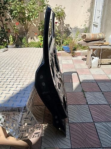 byd disk teker: Sol arxa, Universal auto Uni Z — 1