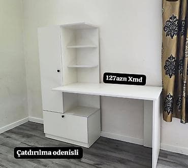 Ağ rəngdə çoxfunksiyalı iş/oxu masa dəsti. Xüsusiyyətlər: - Geniş iş — 1