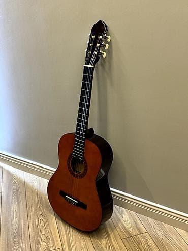klasik gitara: Valencia CG10 klassik akustik gitara satılır. Gitara yaxşı — 1