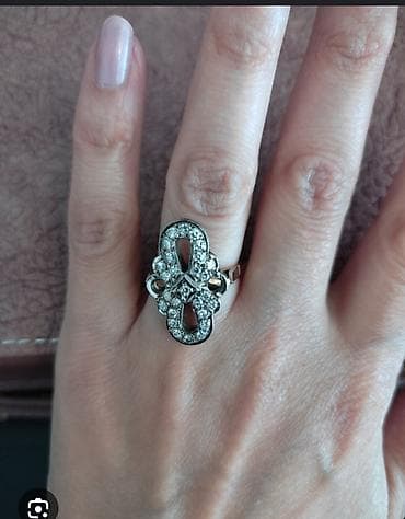 750 prob qizil: Sibir Brliyantı qaşlı qızıl üzük 750 prob 7.6 qram kolço Lombarddadır — 1