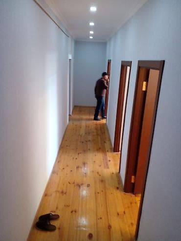 pirallahida ev satilir 2018: Bineqedide azadliq metrosuna yaxin 5/1 mertebesinde 3 otaqli eşiyasiz — 3