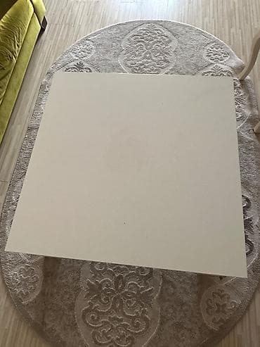 Jurnal masası, İşlənmiş, Açılmayan, Kvadrat masa — 1