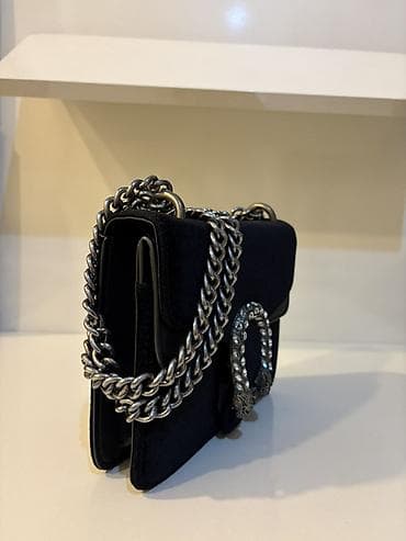 alet çantası: Qara çiyin çantası – zəncirli model — 2
