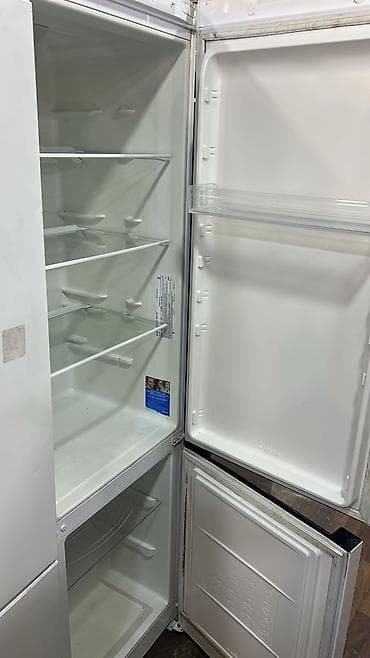 separator satilir: Indesit iki kameralı soyuducu - Rəng: ağ - Alt hissədə dondurucu, üst — 2