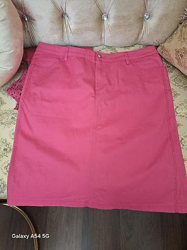 des geyimler: 46-48 ölçüyə tam uyğundur.Qadın dəsti – yubka və kofta - Rəng: güllü — 3