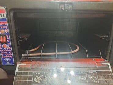 soba satilir: Duxovka Elektrik, rəng - Qırmızı, Ayrıca dayanan, İşlənmiş — 2