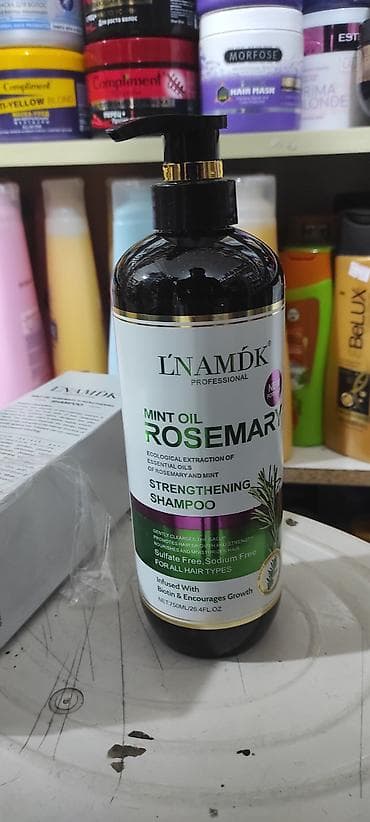 L’NAMDK Professional Mint Oil Rosemary Strengthening Shampoo - Növ