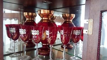 Qədəhlər, rəng - Qırmızı, Şüşə