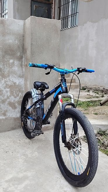 SAFT m 800 dağ velosipedi - Çərçivə: Alüminium tipli çərçivə - Asqı